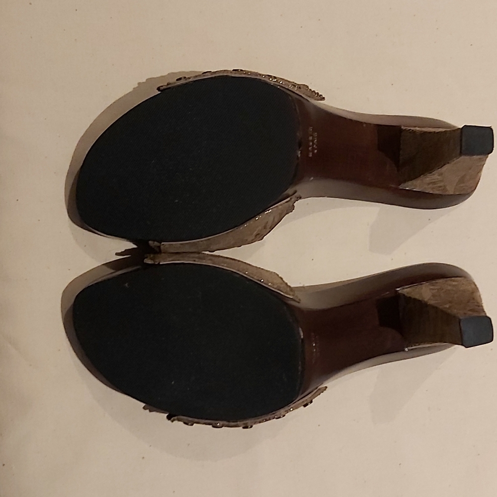 Stuart Weitzman Slide - Picture 4 of 5